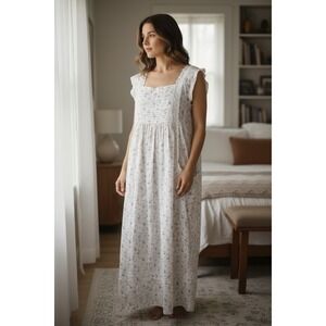 The 1 for U Women's White Floral Nightgown Size XXXL Lace Square Neck Pintuck